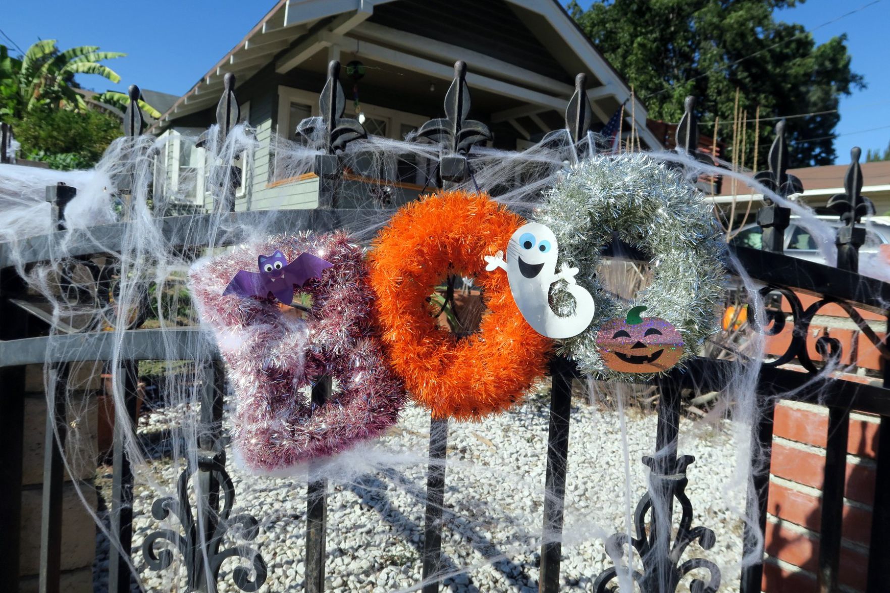 Echo Park halloween Boo decoration 10-12-2019 3-02-41 PM.JPG